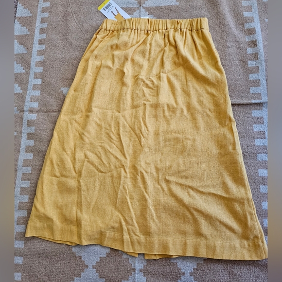 NWT Matty M Women's Linen Blend Skirt Button Front Elastic Waist Side Pockets - Picture 3 of 6